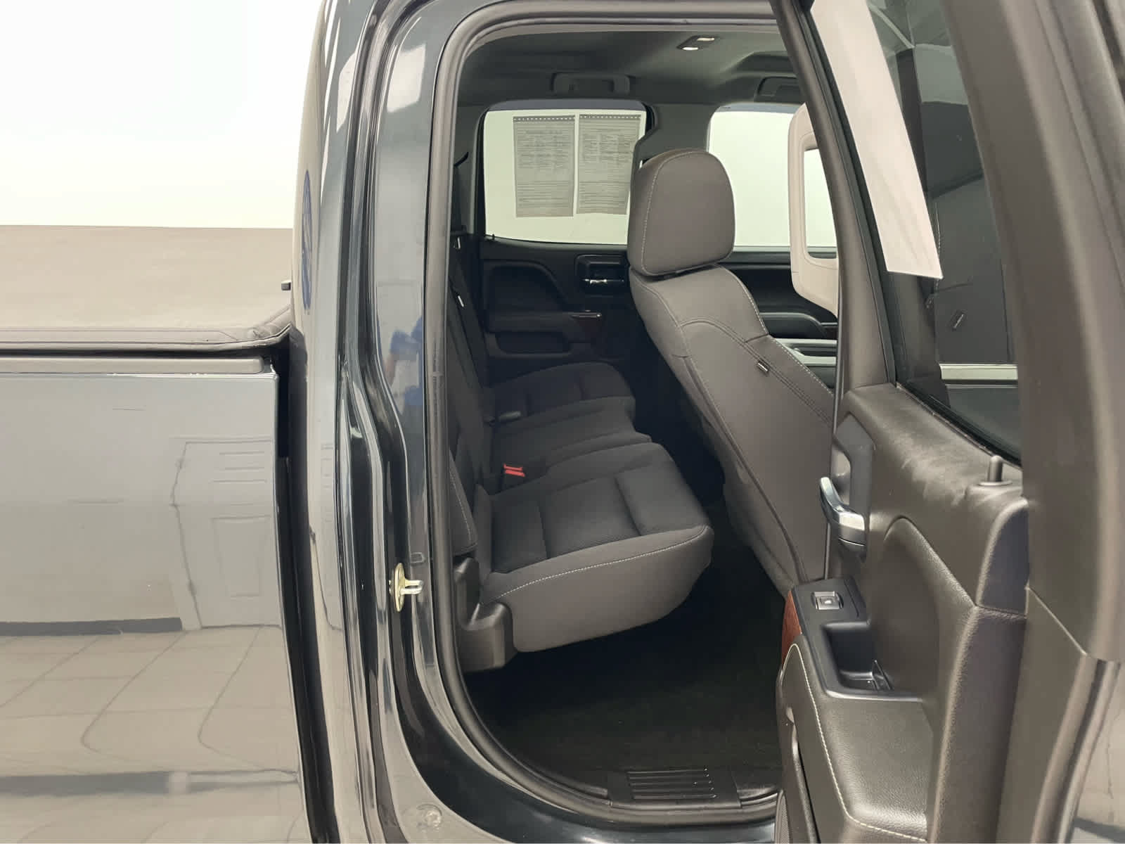 Used 2018 GMC Sierra 1500 SLE w/ SLE Value Package AWD/4WD image 13