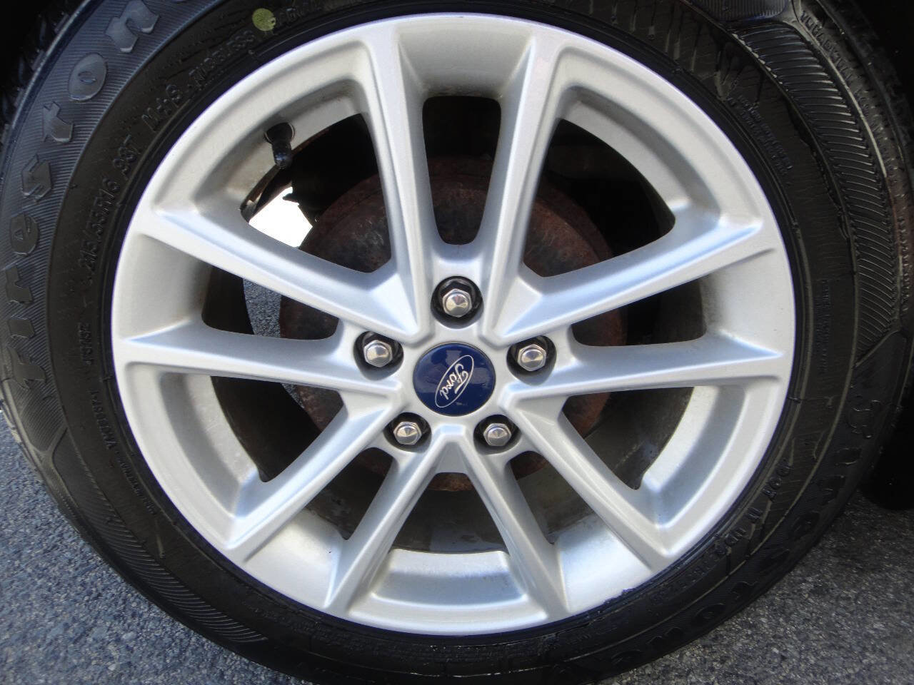 Used 2017 Ford Focus SE FWD image 15