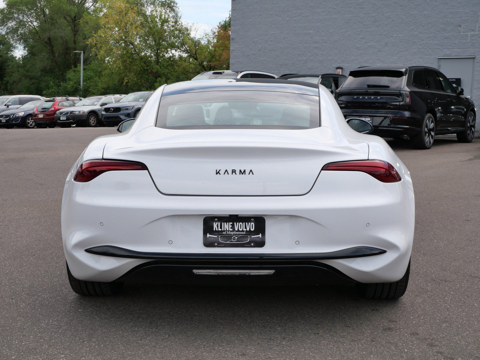 Used 2025 Karma Revero Luxury RWD image 6