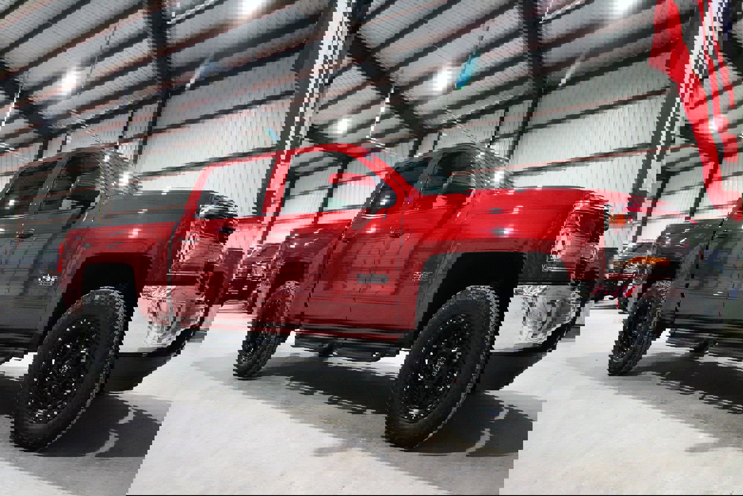 Used 2018 Chevrolet Silverado 1500 LT w/ Texas Edition image 16