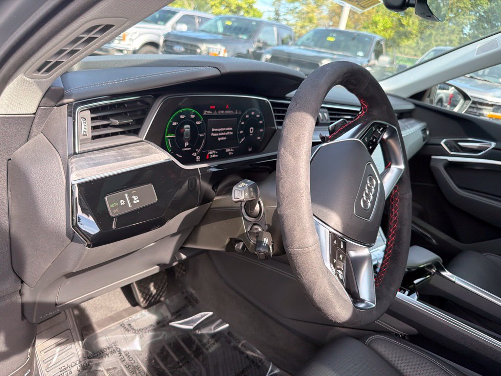 Used 2024 Audi Q8 e-tron Prestige w/ Prestige Package AWD/4WD image 22