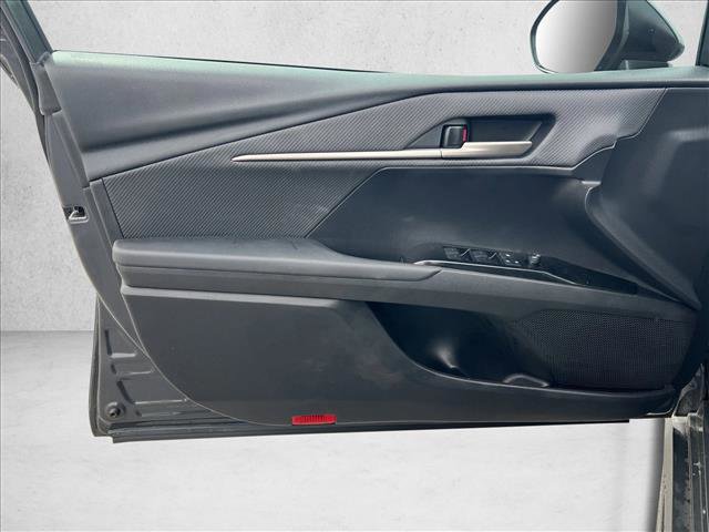 Certified 2025 Toyota Camry SE FWD image 11