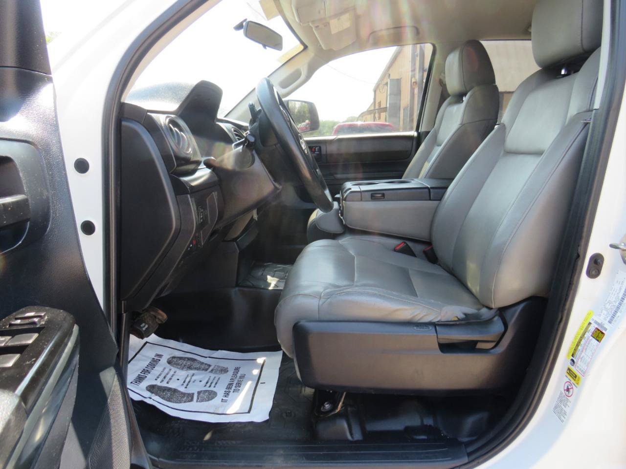 Used 2016 Toyota Tundra SR RWD image 10
