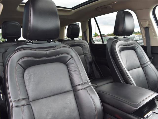 Used 2023 Lincoln Aviator Reserve image 28