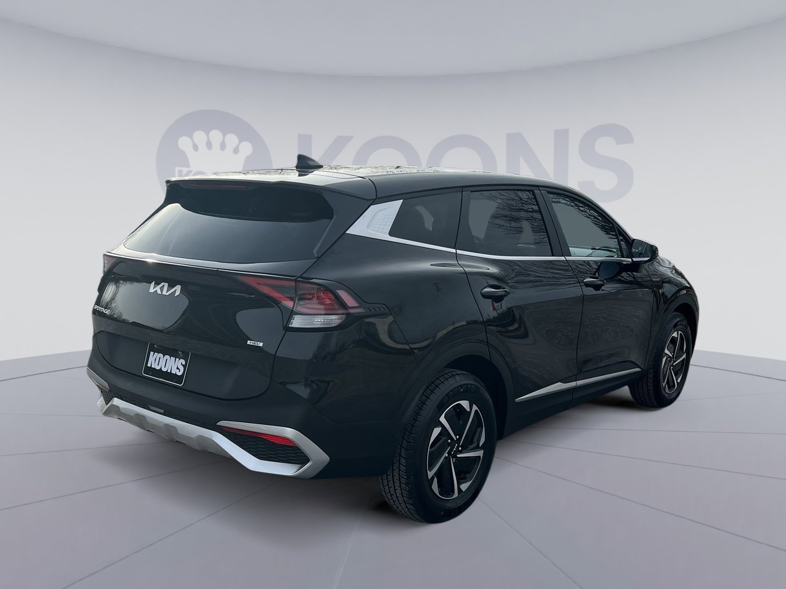 Used 2023 Kia Sportage LX image 7