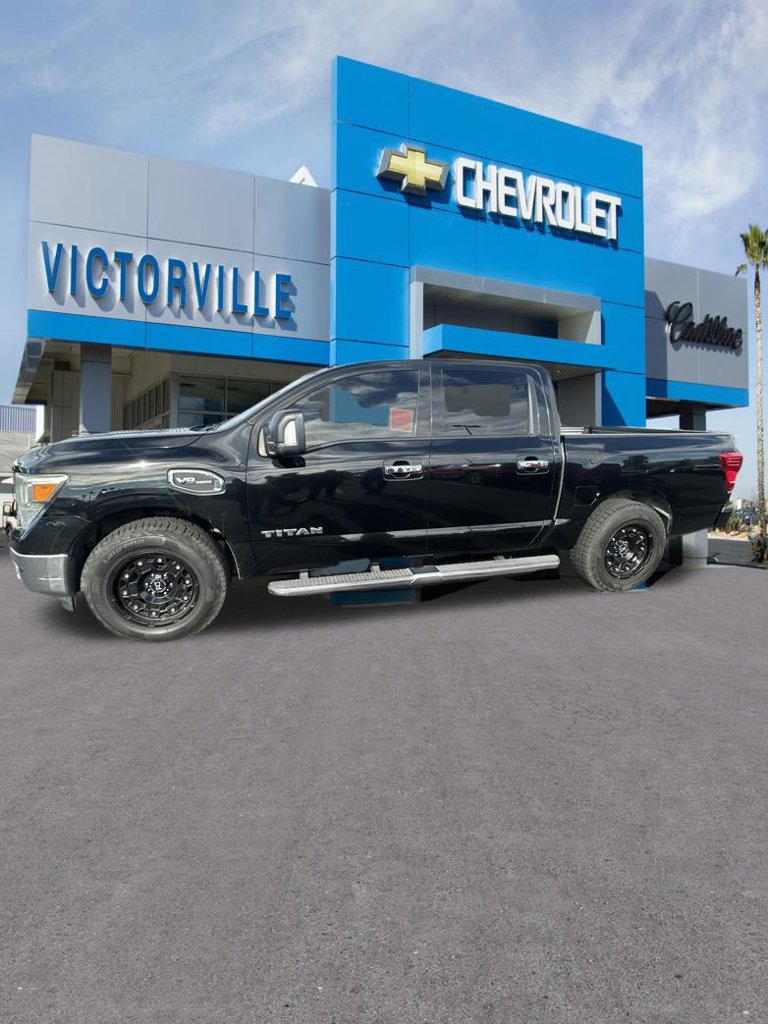 Used 2017 Nissan Titan SV RWD image 9