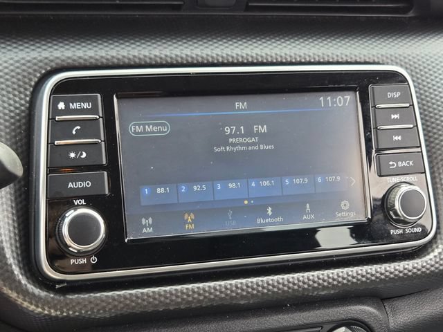 Used 2020 Nissan Kicks S FWD image 31
