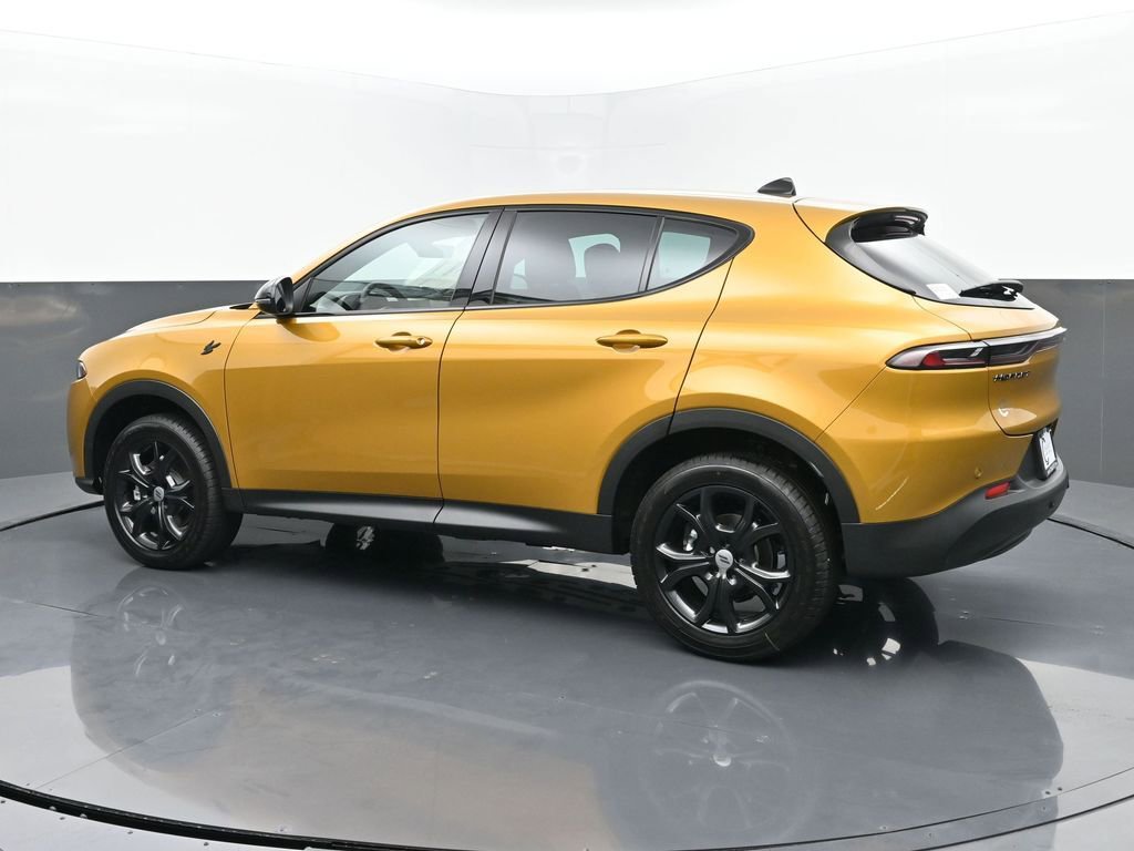 New 2024 Dodge Hornet GT w/ GT Blacktop Package image 3