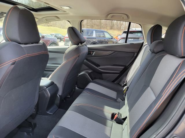 Used 2021 Subaru Crosstrek 2.0i Premium w/ Moonroof Package image 22