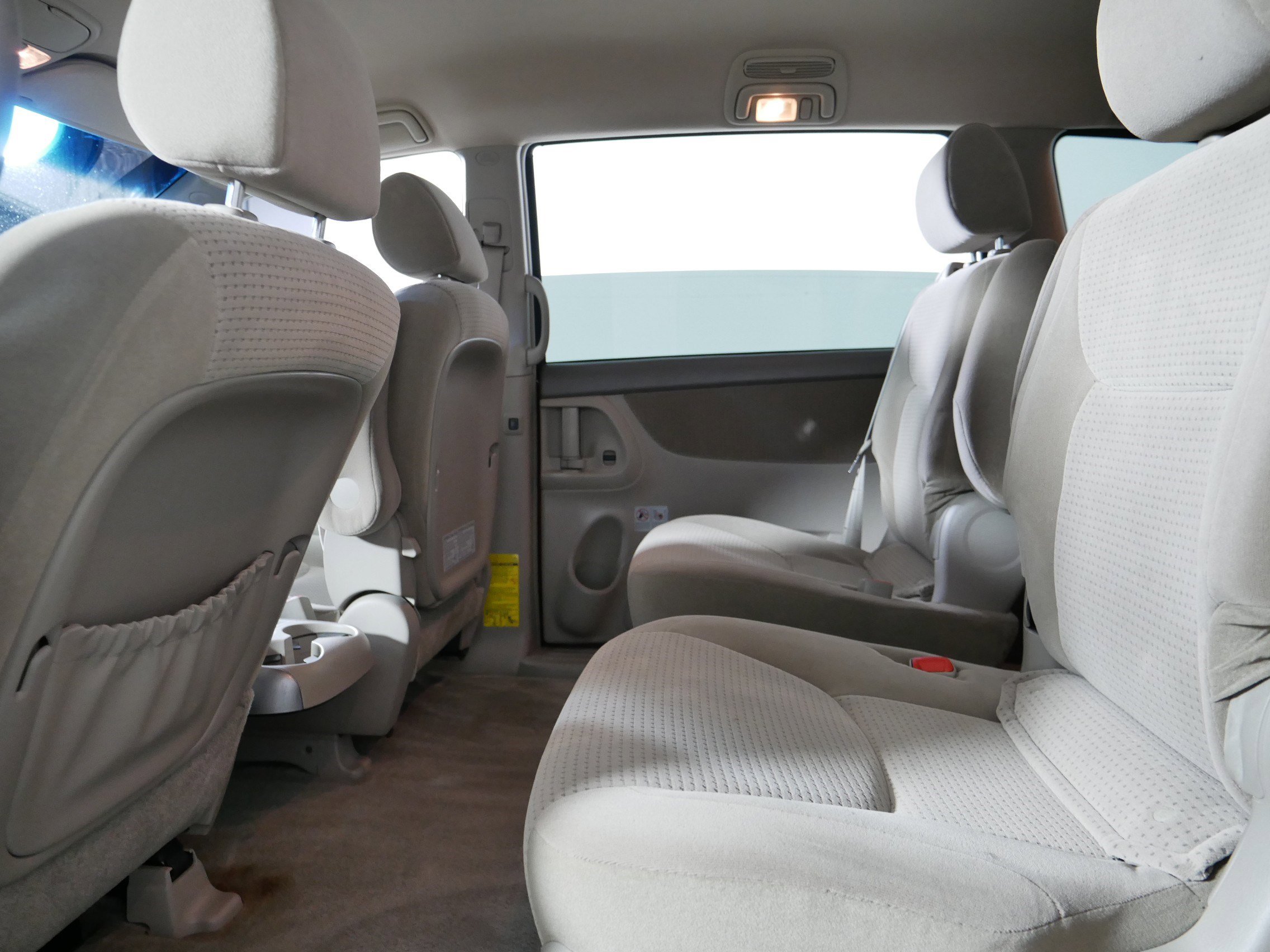 Used 2006 Toyota Sienna LE FWD image 32