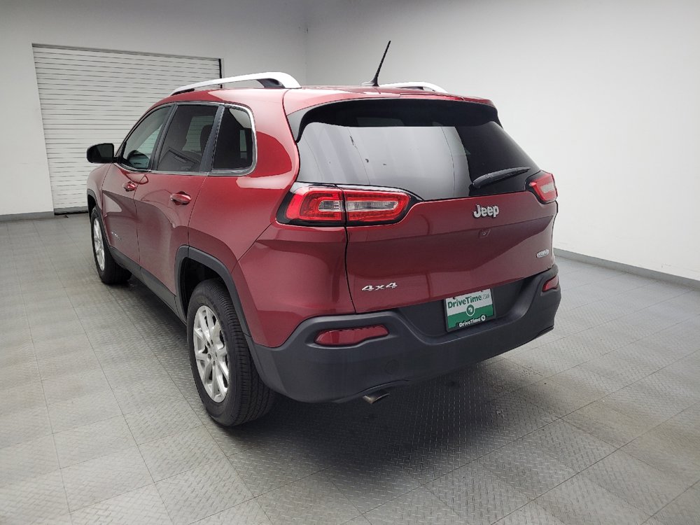 Used 2015 Jeep Cherokee Latitude w/ Cold Weather Group AWD/4WD image 5