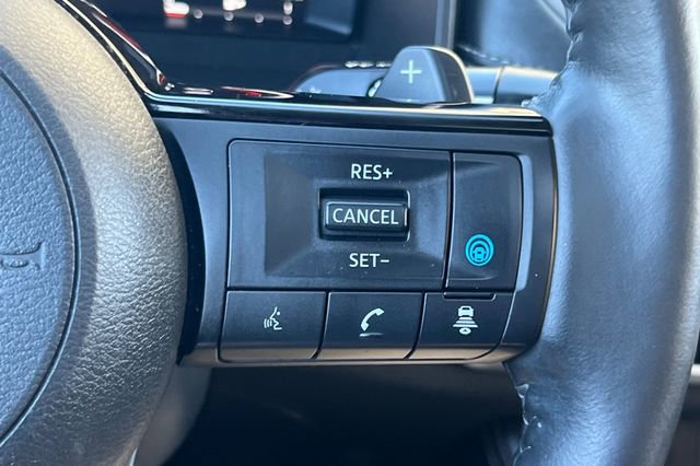 Used 2023 Nissan Rogue Platinum image 29