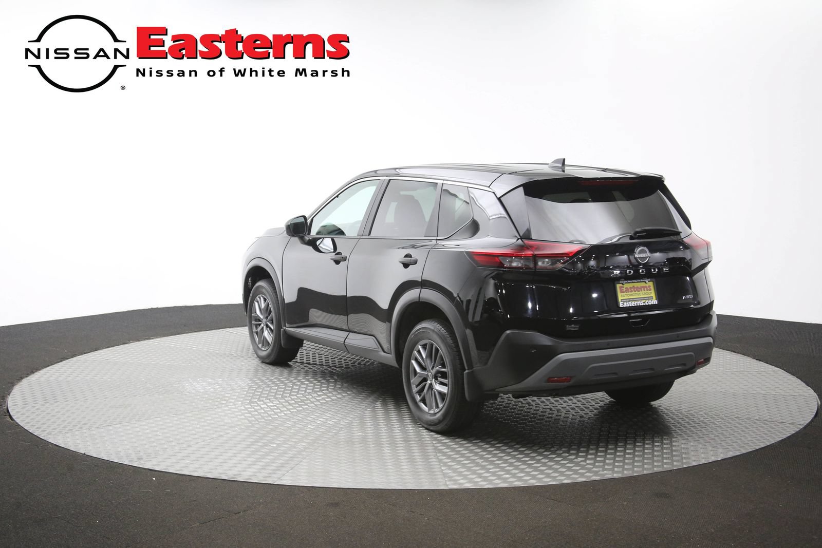 Used 2023 Nissan Rogue S AWD/4WD image 62