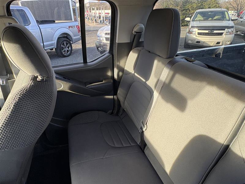 Used 2019 Nissan Frontier PRO-4X AWD/4WD image 12