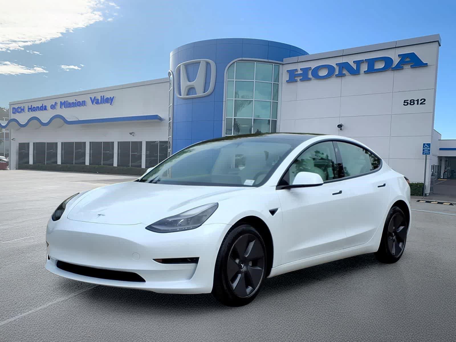 Used 2021 Tesla Model 3 Standard Range Plus RWD video 1