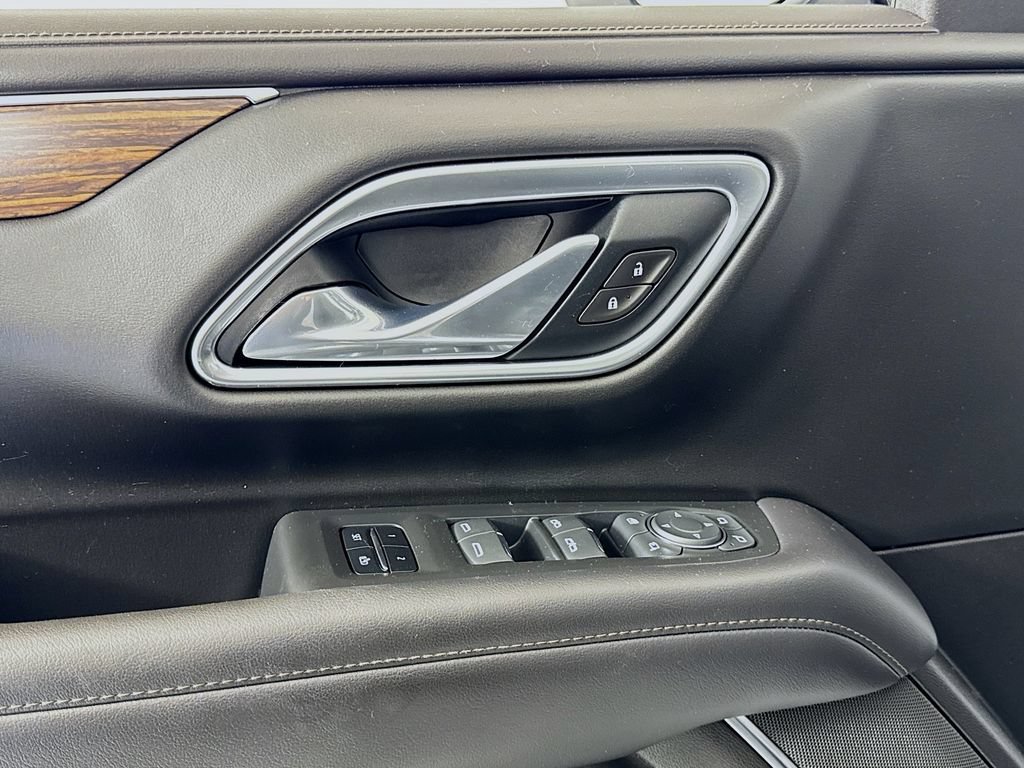 Used 2021 Chevrolet Tahoe High Country AWD/4WD image 24