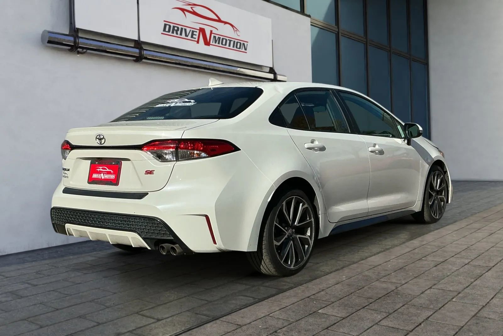 Used 2020 Toyota Corolla SE image 4
