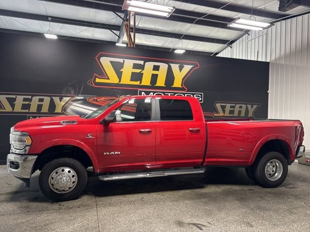 Used 2022 RAM 3500 Laramie AWD/4WD image 2