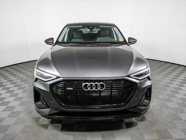 Used 2022 Audi e-tron Premium w/ Convenience Plus Package AWD/4WD image 27