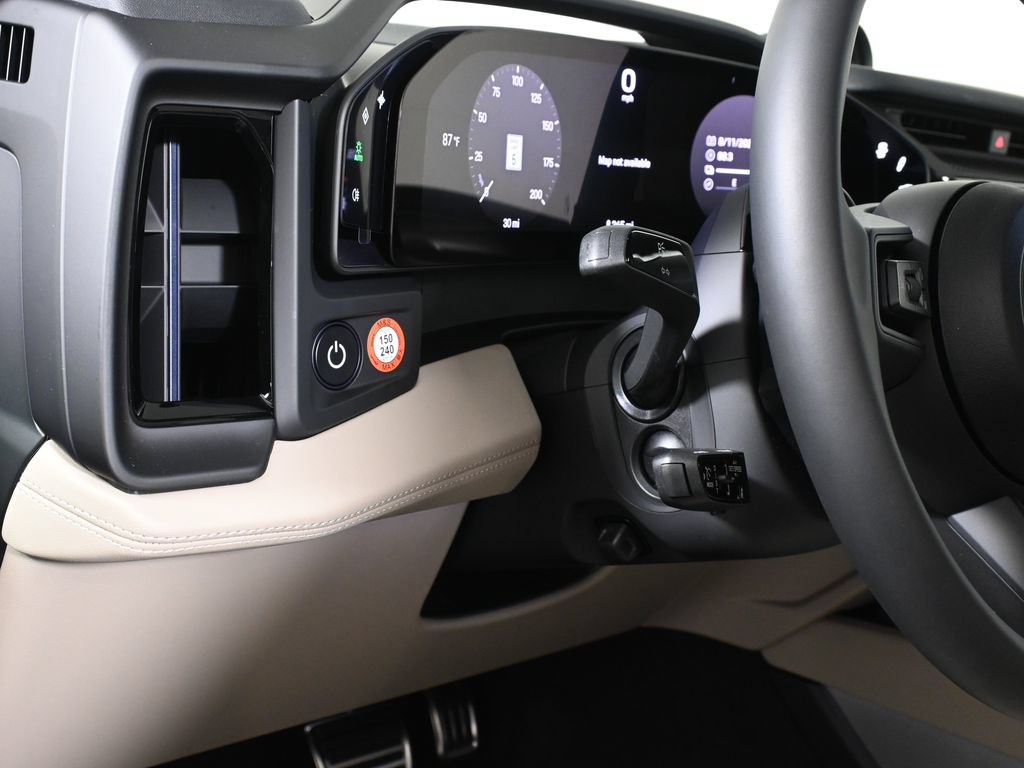 New 2026 Porsche Cayenne Electric AWD/4WD image 29