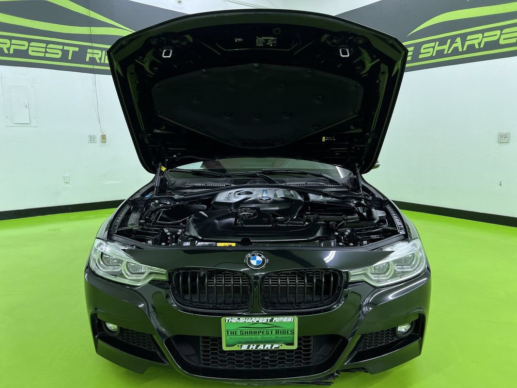 Used 2018 BMW 330e RWD image 4