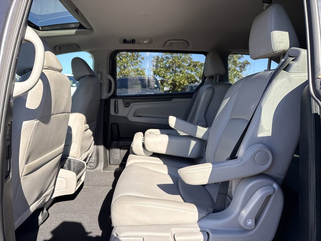 Used 2019 Honda Odyssey EX-L image 11