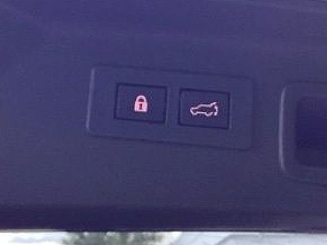 Used 2025 Subaru Forester Touring w/ Touring Package image 29