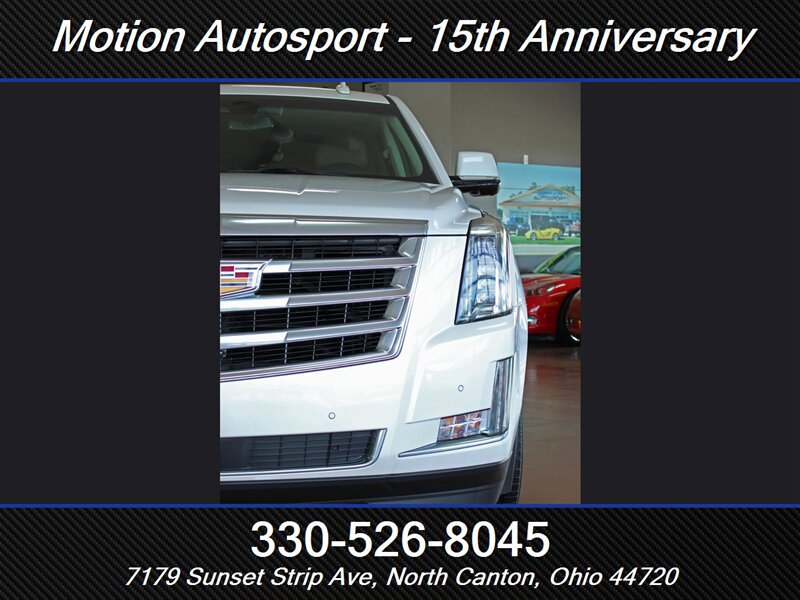 Used 2017 Cadillac Escalade Premium Luxury AWD/4WD image 6