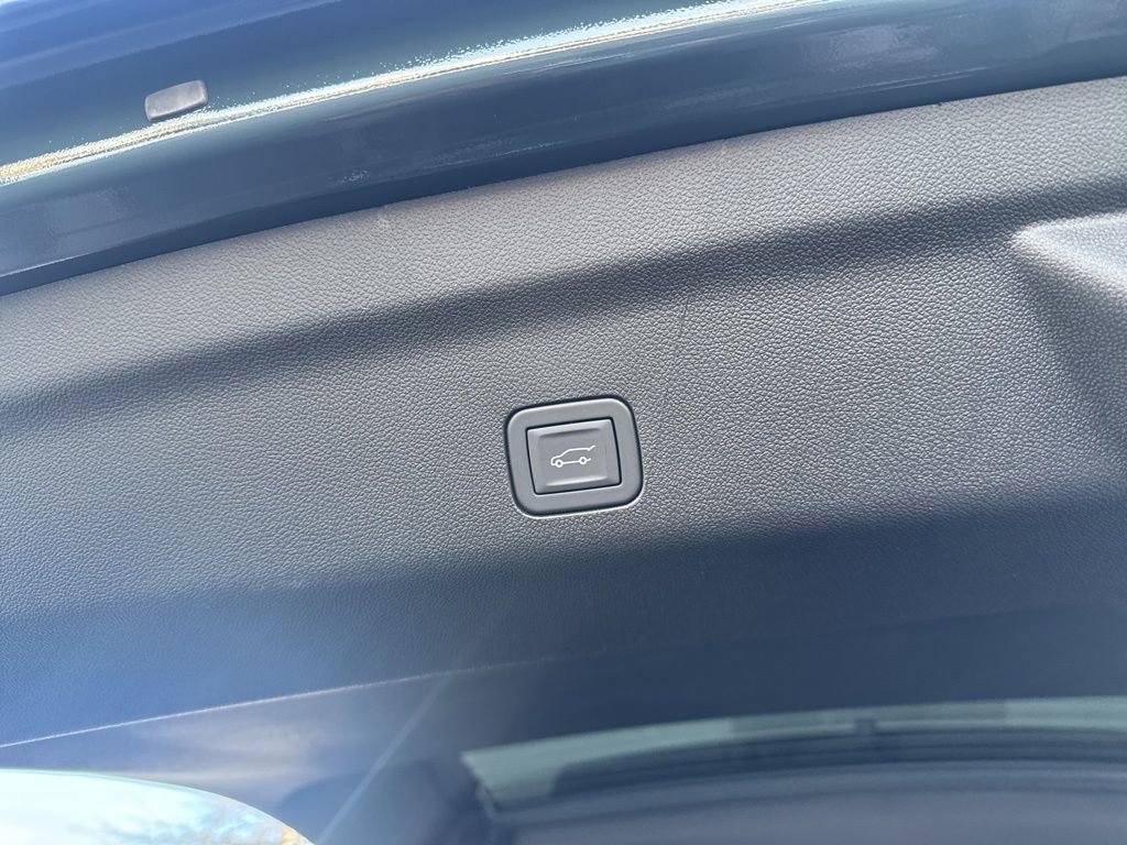 New 2026 Chevrolet Tahoe Z71 w/ Comfort Package image 19