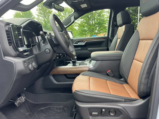 New 2026 Chevrolet Silverado 1500 High Country AWD/4WD image 3