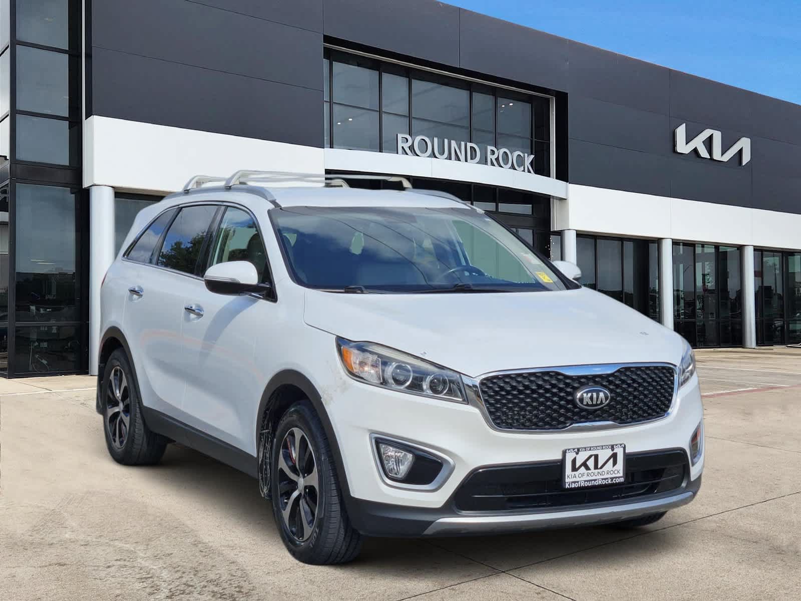 Used 2017 Kia Sorento EX FWD image 3