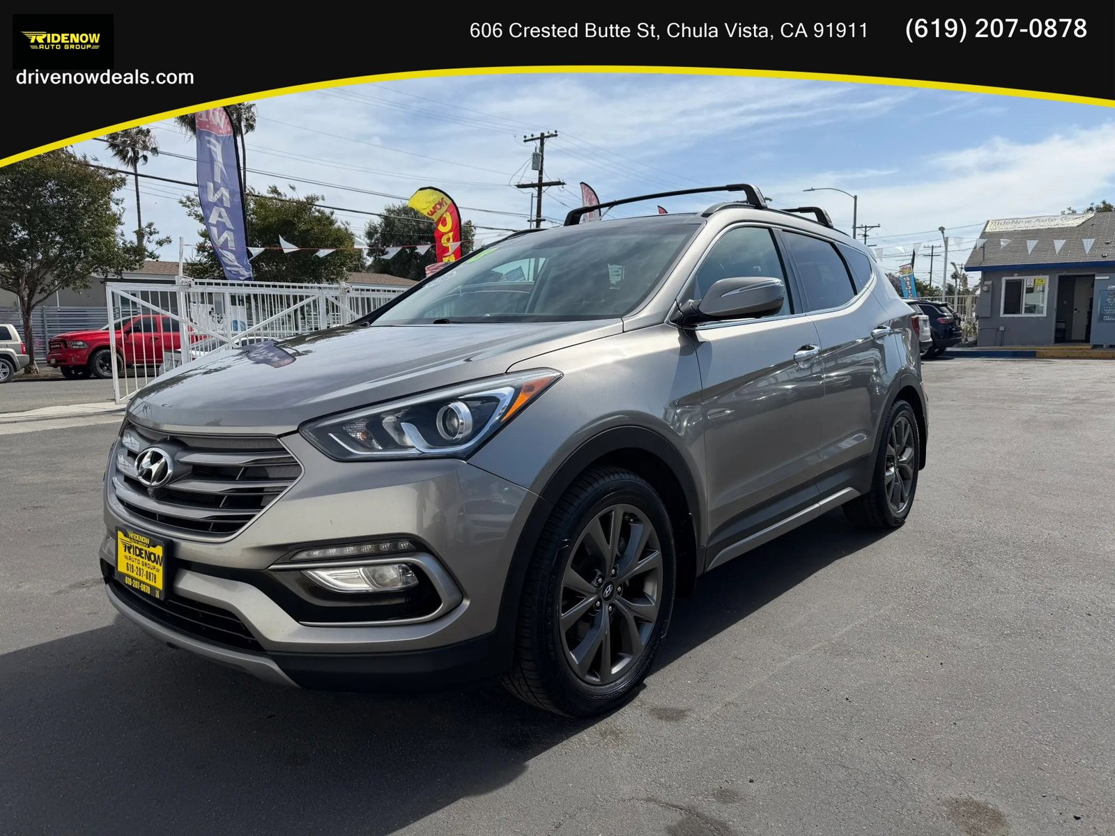 Used 2018 Hyundai Santa Fe Sport FWD image 1