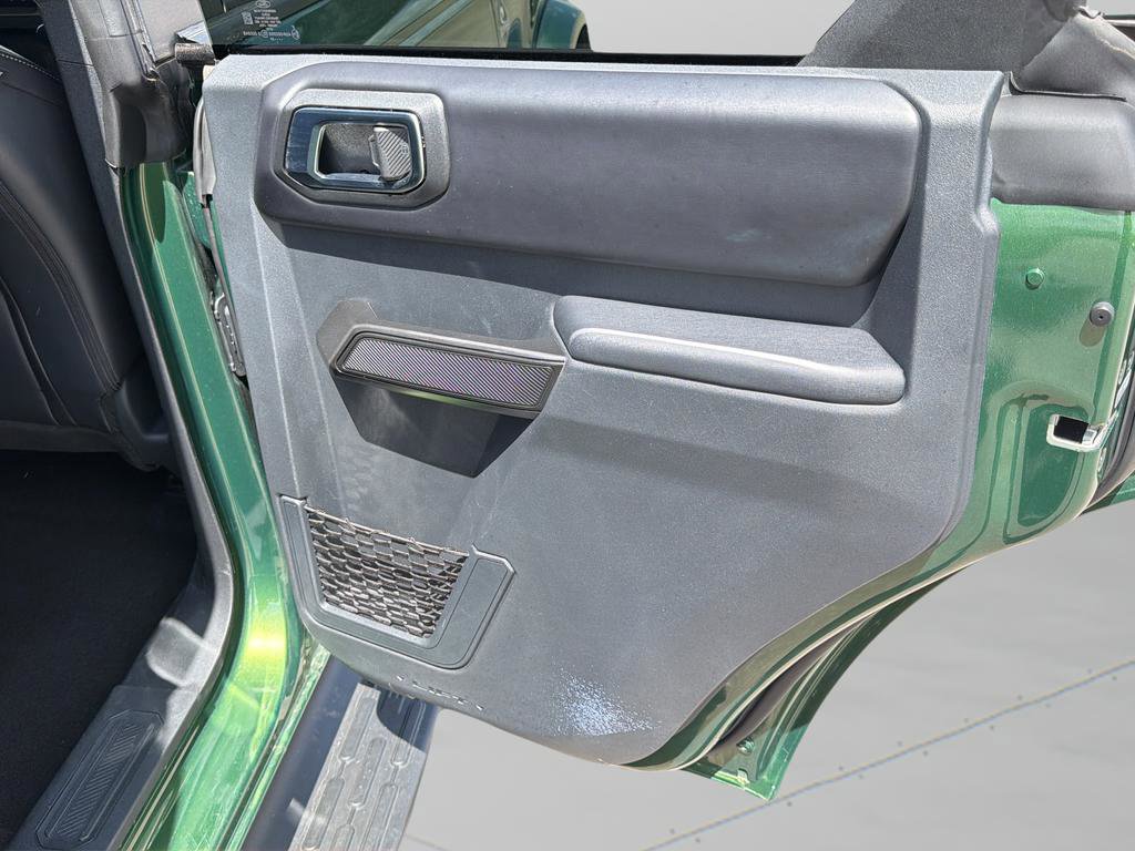Used 2025 Ford Bronco Outer Banks image 11