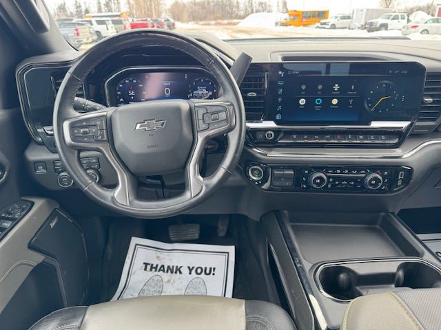 Used 2024 Chevrolet Silverado 2500 ZR2 w/ Technology Package image 18