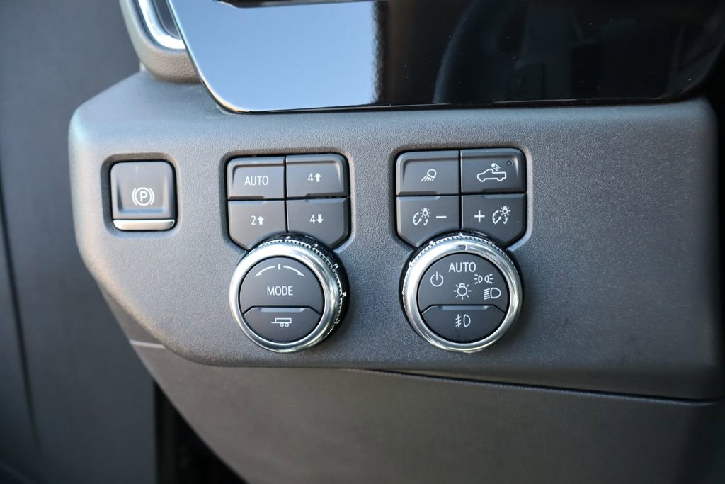 Used 2025 GMC Sierra 1500 SLT w/ SLT Premium Plus Package image 18