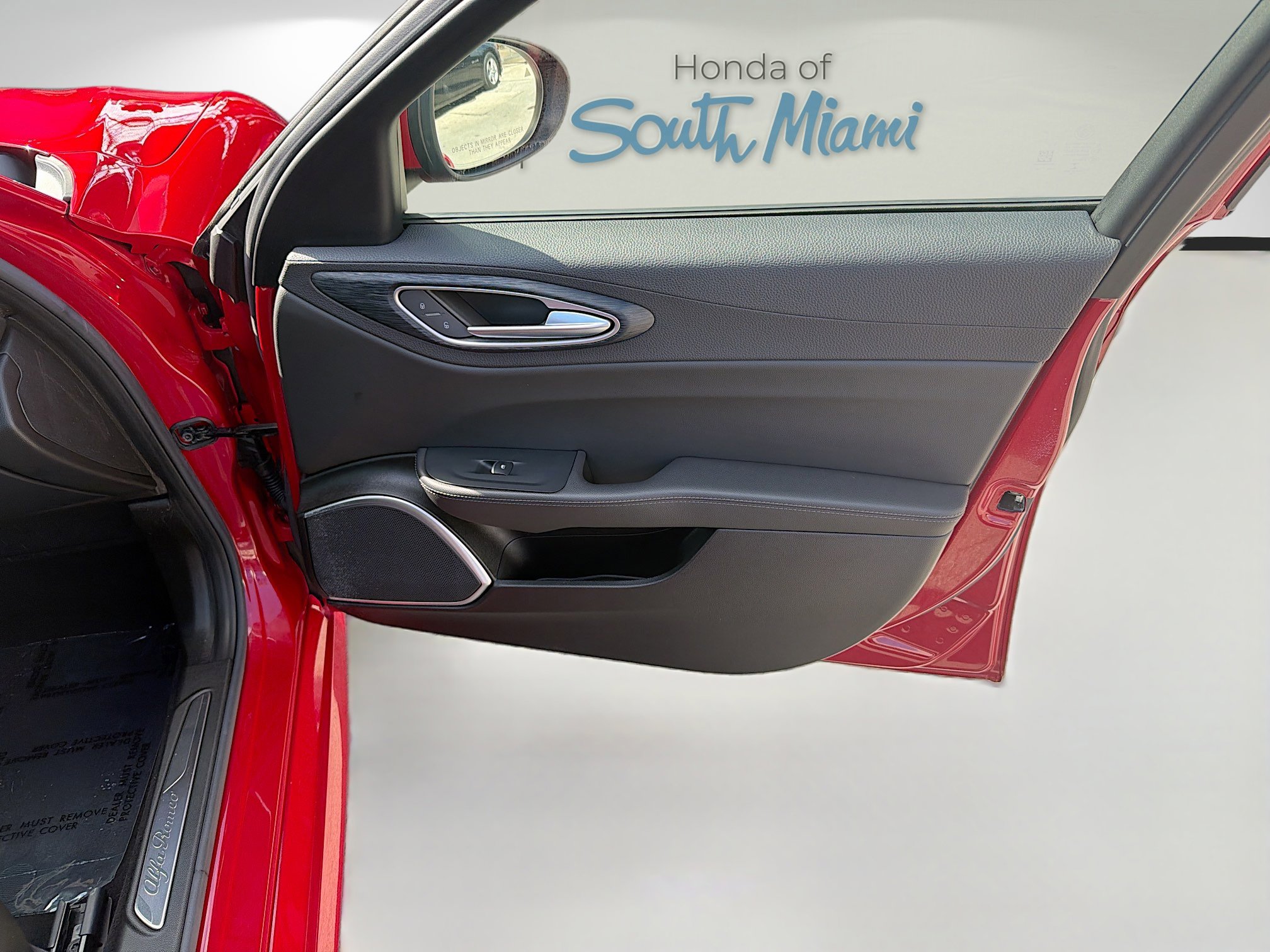 Used 2023 Alfa Romeo Giulia Sprint image 33