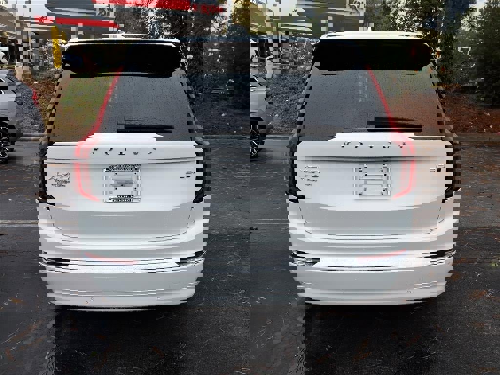New 2026 Volvo XC90 B5 Core image 4
