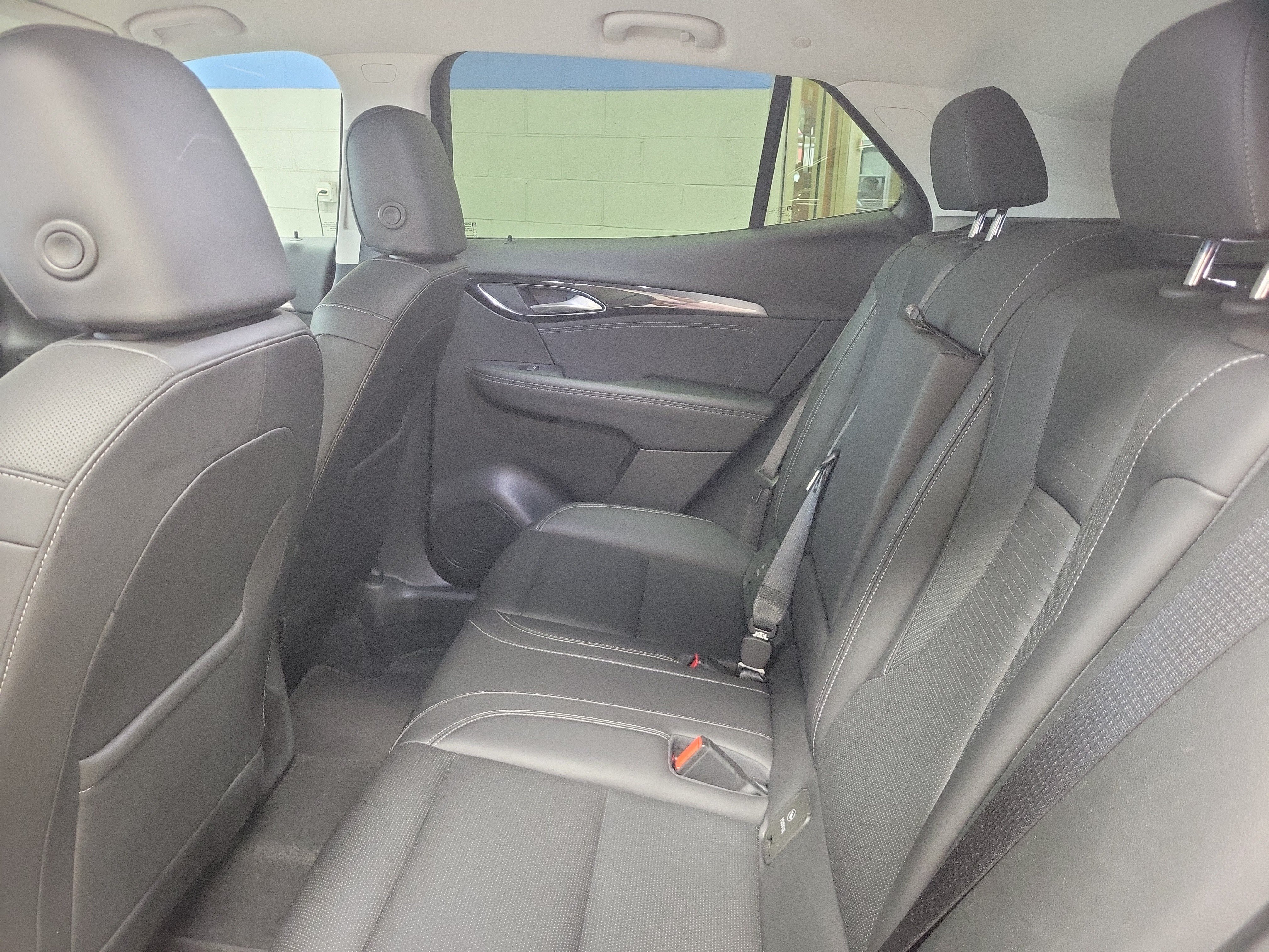Used 2024 Buick Envision Preferred AWD/4WD image 10