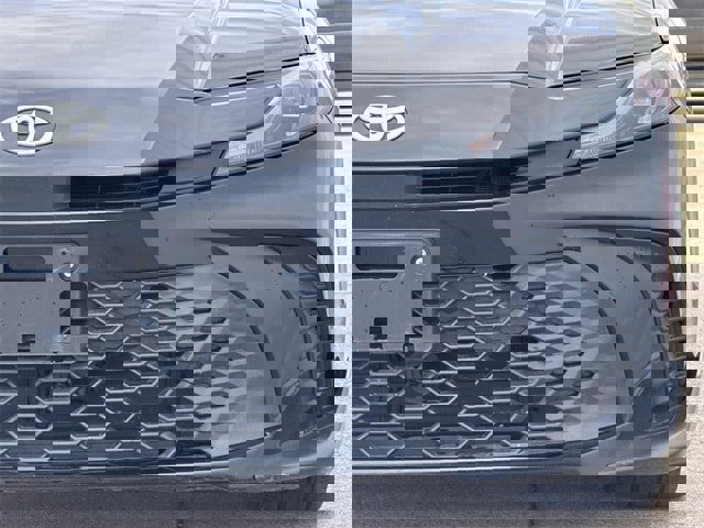 Used 2025 Toyota Camry SE image 9