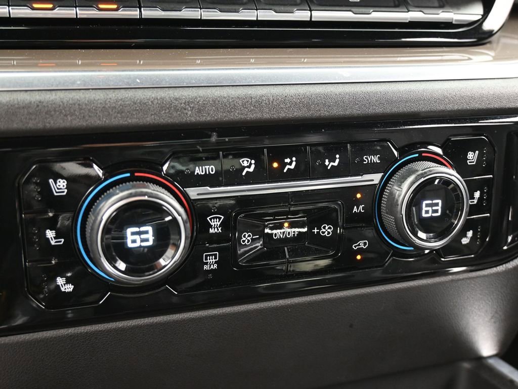 Used 2022 Chevrolet Silverado 1500 High Country image 33