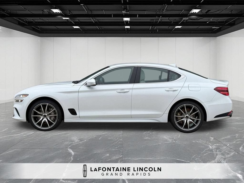 Used 2024 Genesis G70 2.5T AWD/4WD image 2
