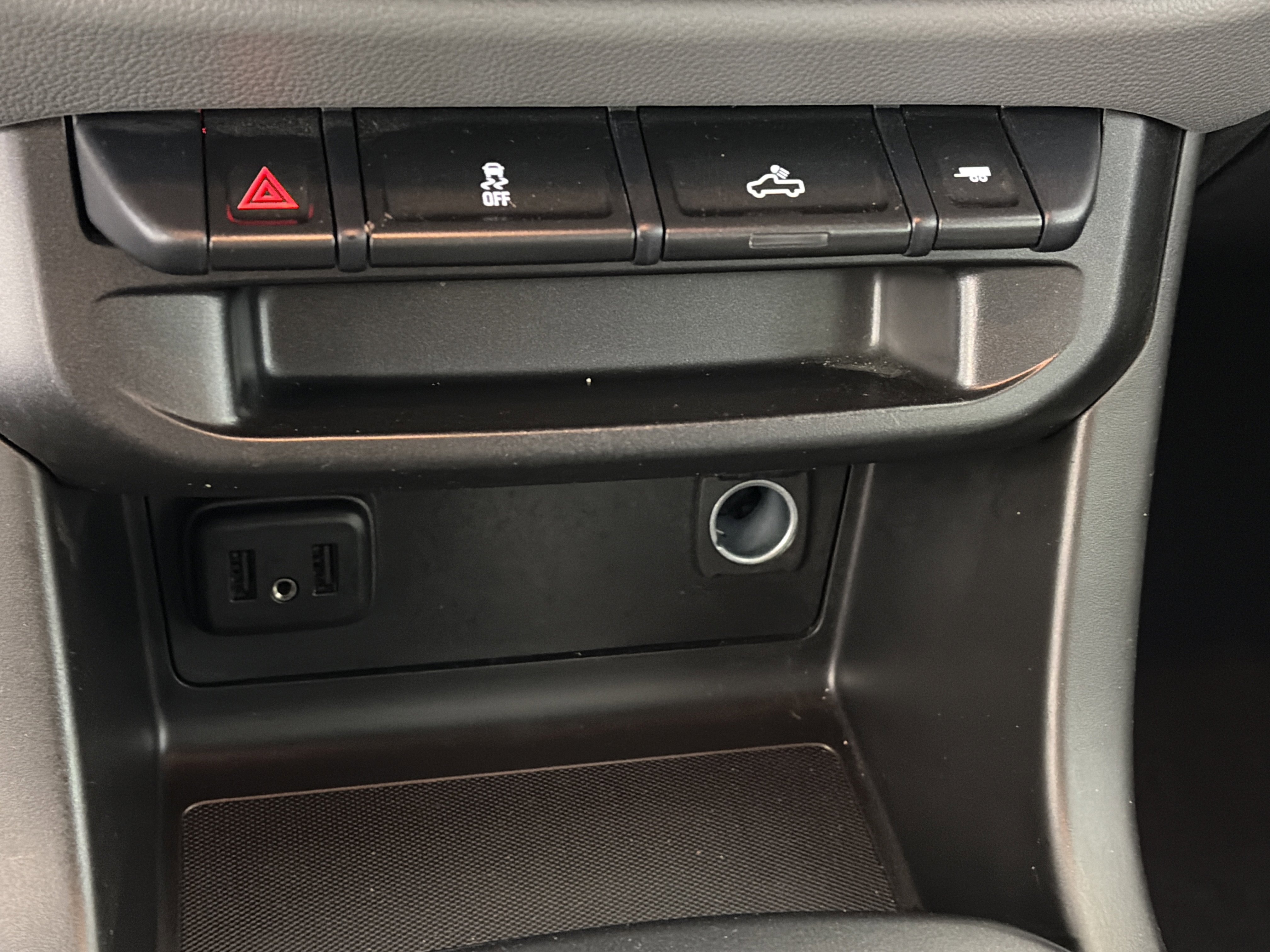 Certified 2021 Chevrolet Colorado W/T w/ Custom Special Edition image 24