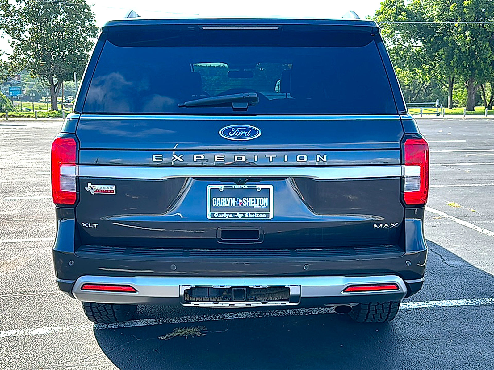 Used 2022 Ford Expedition Max XLT RWD image 7