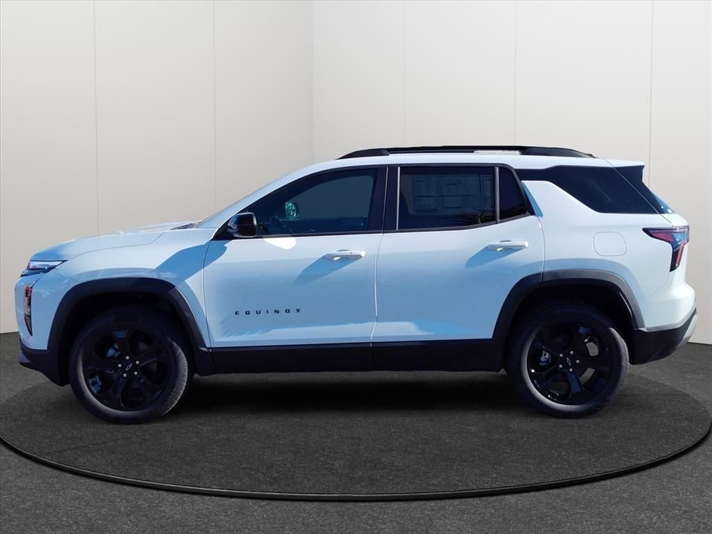 New 2026 Chevrolet Equinox LT w/ Midnight Edition image 2