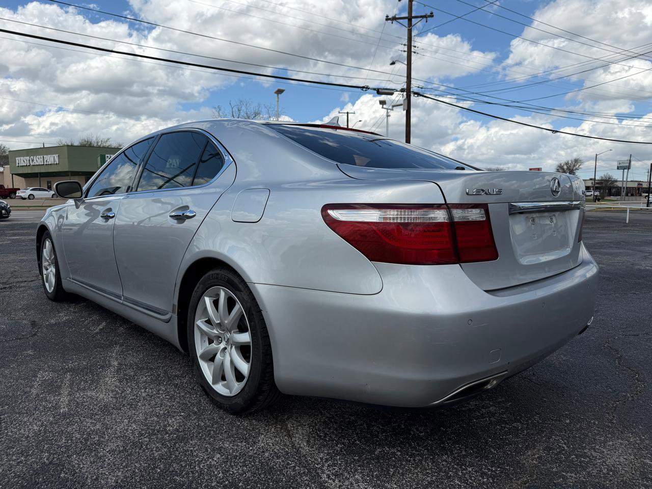 Used 2007 Lexus LS 460 Luxury Sedan image 7