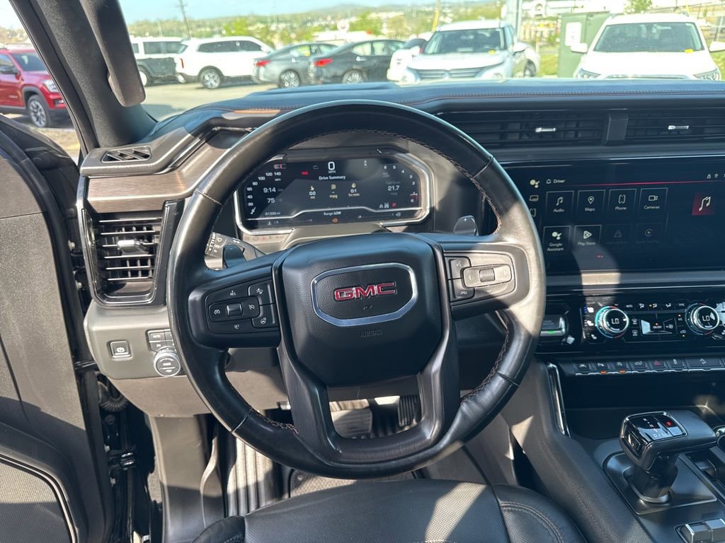 Used 2024 GMC Sierra 1500 AT4 w/ Technology Package AWD/4WD image 13