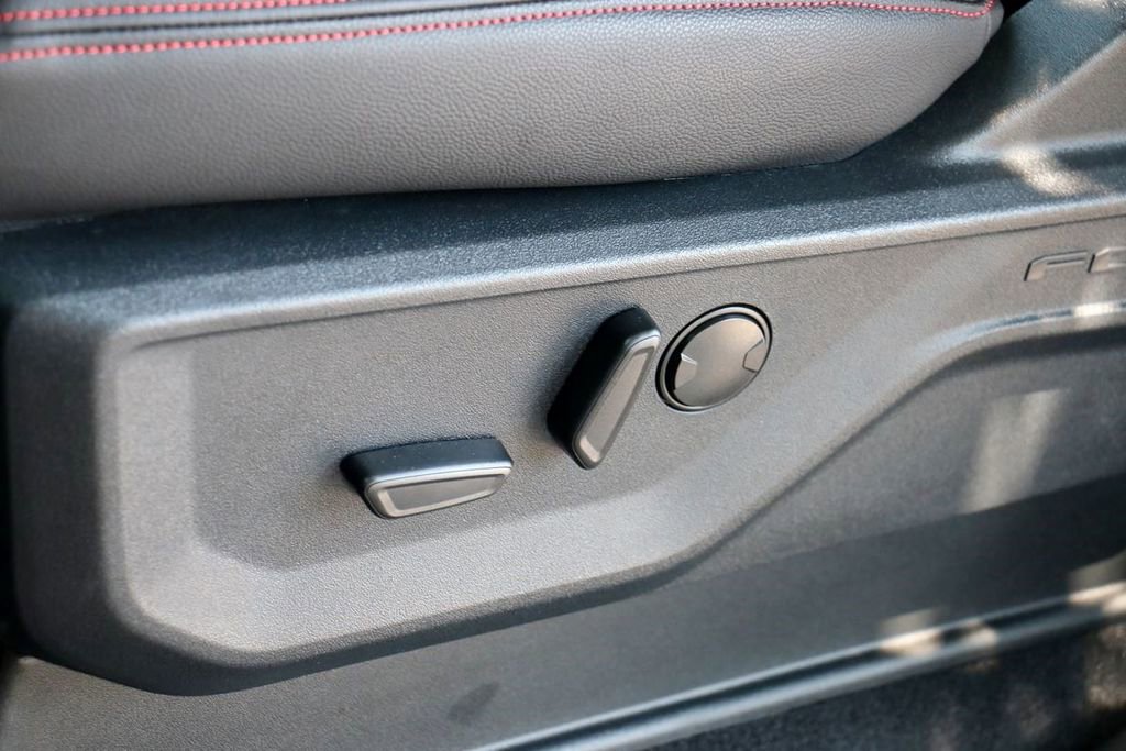 New 2025 Ford F150 XLT w/ Equipment Group 303A High image 20