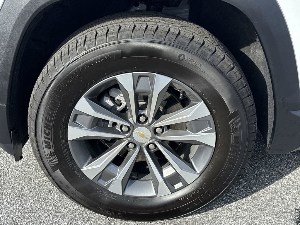 New 2026 Chevrolet Equinox LT image 33