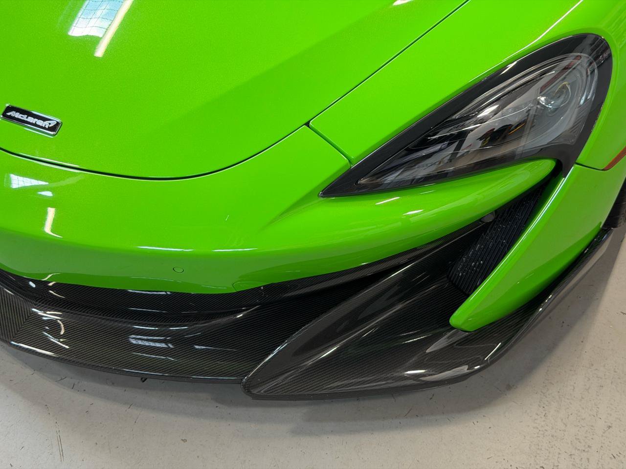 Used 2020 McLaren 600LT Spider RWD image 27