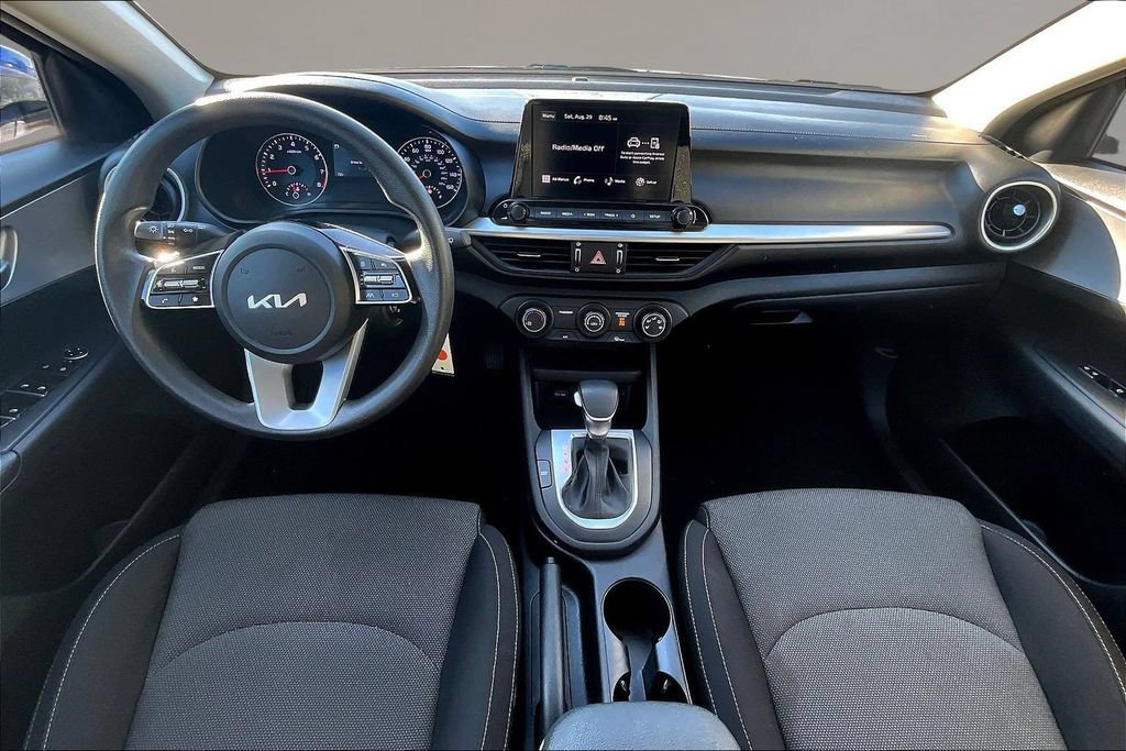 Used 2023 Kia Forte LXS FWD image 7